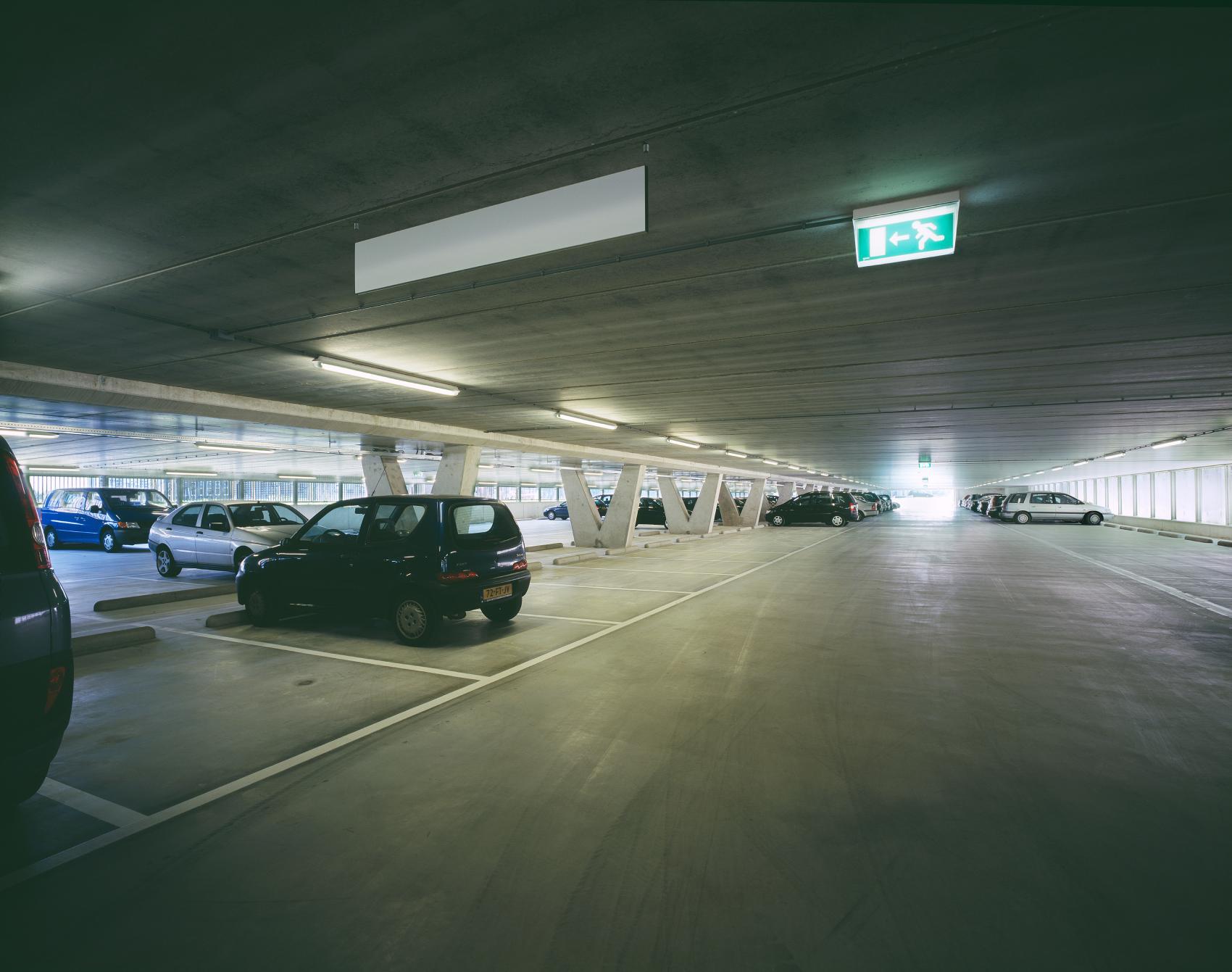 daglicht in sociaal veilige parkeergarage