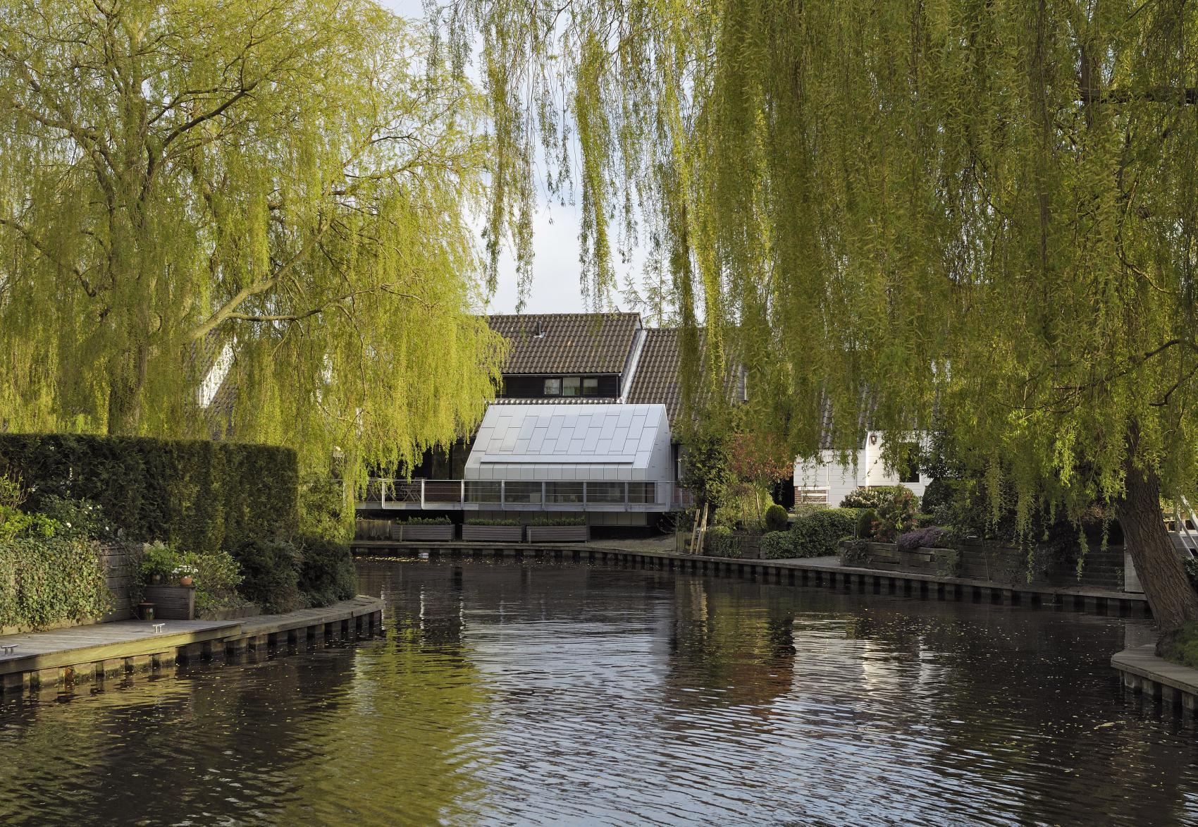 uitbreiding aan waterpartij